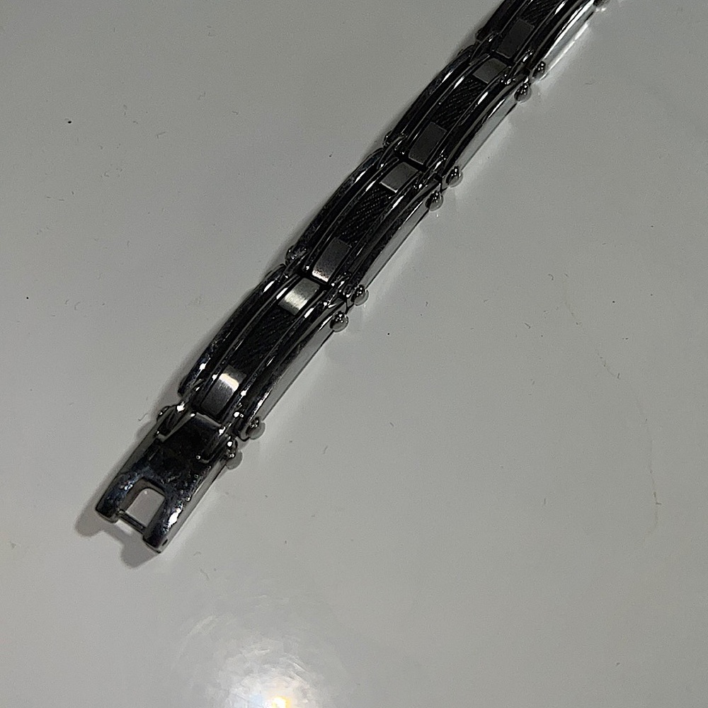 Mens stainless steel bracelet